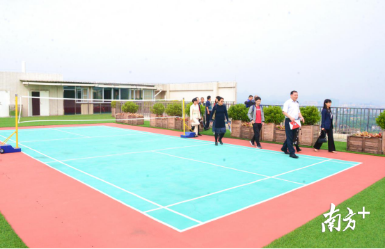 連州市人才驛站建設(shè)面積約1500平方米，功能齊全，配套完善。圖為健身運(yùn)動(dòng)場。黃津 攝